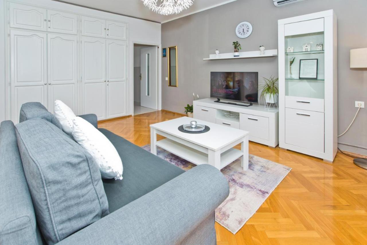 Villa Milton Luxe Hvar 赫瓦尔 外观 照片